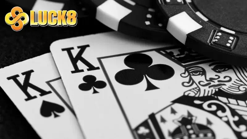 Kinh nghiệm đánh xì dách hiệu quả từ bậc chuyên gia